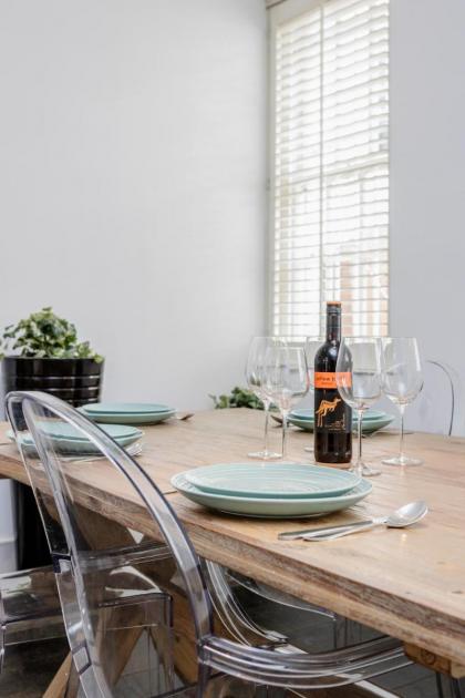 Beautiful 2 bedroom Covent Garden apartment - image 23
