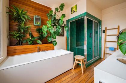 Charming home with roof terrace in East London by UnderTheDoormat - image 26