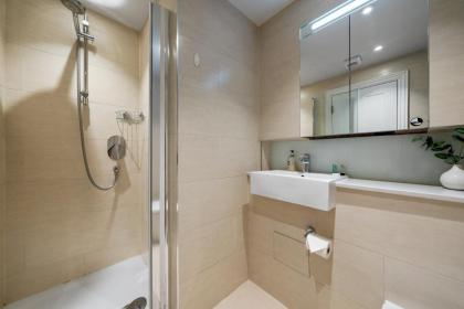 The Great London Apartments - image 29