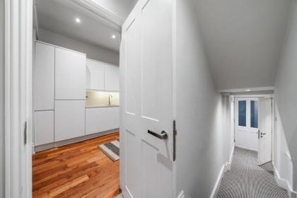 The Great London Apartments - image 30