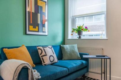 2 Bedroom - Tower Bridge - London City by Prime London Stays M-8