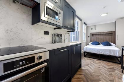 York Studios by DC London Rooms - image 25
