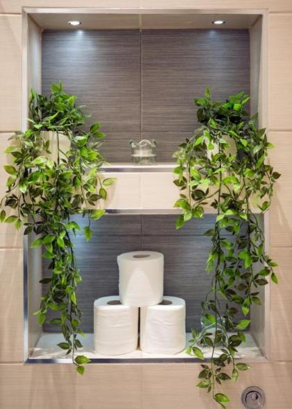 Elegant 1 bed apartment- Hampstead Village - image 24
