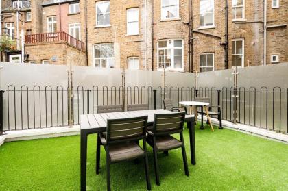 Elegant 1 bed apartment- Hampstead Village - image 28