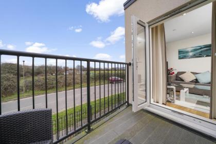 London Heathrow Living Serviced Apartments by Ferndale - image 10