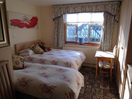 Edgware B&B - image 22
