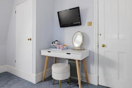 The Abbey Notting Hill - image 3