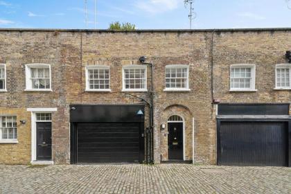 Finest Retreats - Hanover Mews London 
