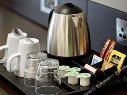 Premier Inn London Croydon South (A212)