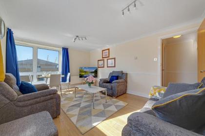 Flourish Apartment - Constant Court - Canary Wharf - image 11