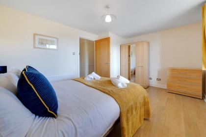 Flourish Apartment - Constant Court - Canary Wharf - image 14