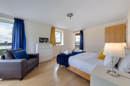 Flourish Apartment - Constant Court - Canary Wharf - image 25