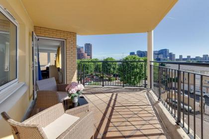 Flourish Apartment - Constant Court - Canary Wharf - image 26