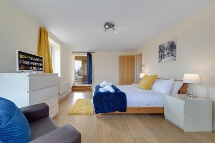 Flourish Apartment - Constant Court - Canary Wharf - image 28