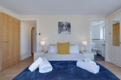 Flourish Apartment - Constant Court - Canary Wharf - image 30