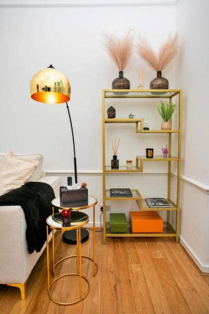 Finest Retreats - Chelsea Luxury Apartment - image 5
