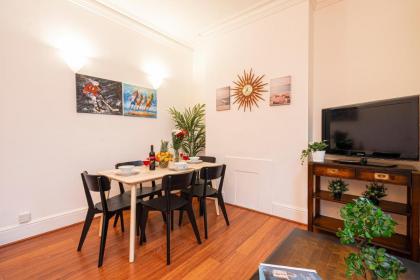 Stay at Piccadilly - image 25