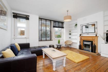 London Spacious 3 Bedroom House Fulham By MDPS - image 4