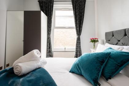 The Love Walk Apartments - image 6