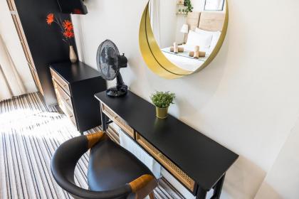 Verv Islington - image 21