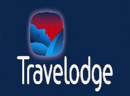 Travelodge London Excel Hotel - image 8