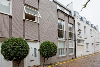 Fabulous Mews House South Kensington - image 22