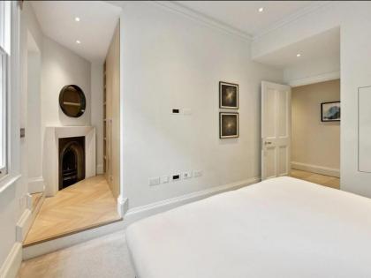 Luxurious Covent Garden Penthouse - image 21