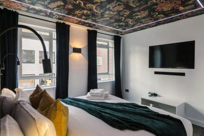 WelcomeStay Fitzrovia Two Bed Apartments - Sleep in Opulent Luxury - image 24