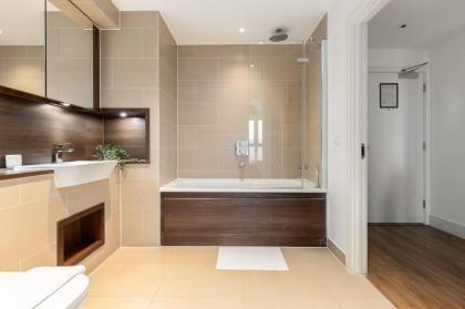 The Islington Collection - image 21