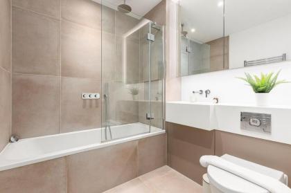 The Islington Collection - image 28