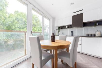 The Islington Collection - image 29