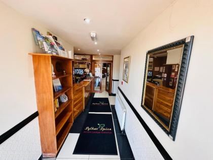 Acorn Lodge Gatwick London 