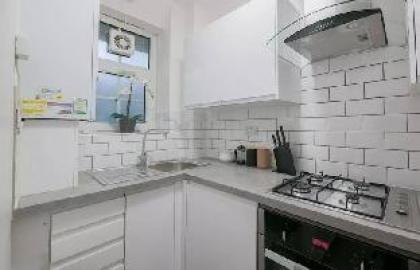 Shoreditch London - Stylish Two-Bedroom Apartment - image 5