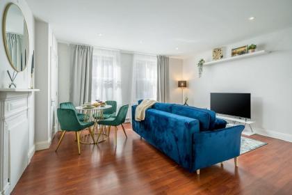 Shoreditch London Stylish One-Bedroom Apartment - image 4