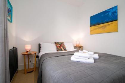 GuestReady - Luxury Central London Apartment - image 21