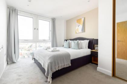 The Bow Flats - image 3