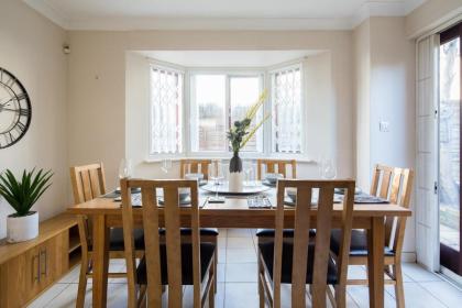 The Fulham Villas - image 28
