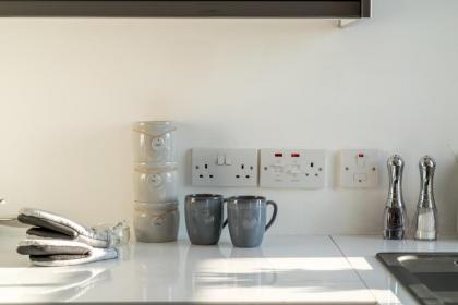 TruStay Apartments Chelsea - image 23