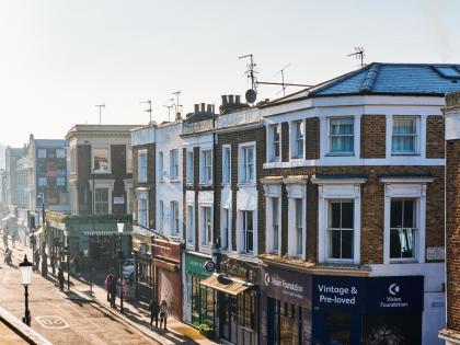 Stylish Notting Hill Photographers Apartment - image 22