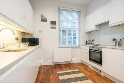 Goodge Apartments - image 21