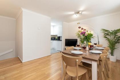 Goodge Apartments - image 27