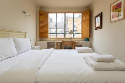 Large & Central 2BD Flat - Kensington - image 23