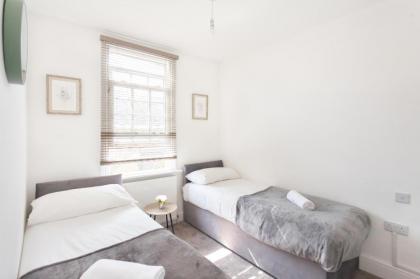 Studio9 Rooms - image 10