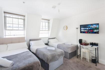 Studio9 Rooms - image 26