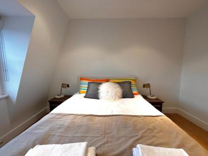 Renovu Premium Homes in Kensington - image 30