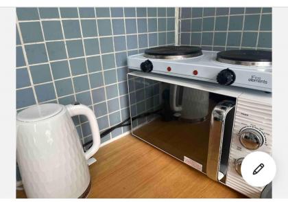 Beautiful and Cozy One Bedroom/ One Bath Central London - image 27