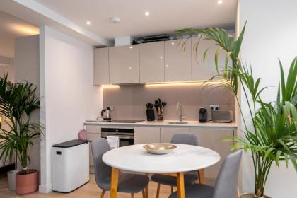 GuestReady - Modern Studio for 2 in Albion Court - image 23