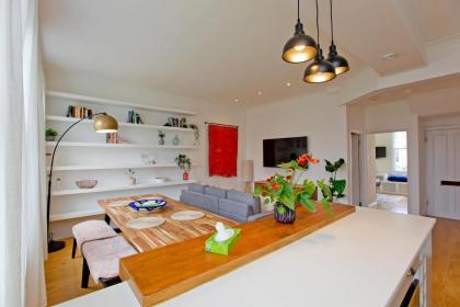 4 Bed Duplex Garden Views - image 22