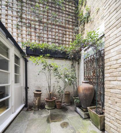 The Hanover Suite - image 21