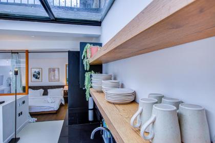 Stylish 1BR Unit Steps Away from Queen's Park - Very Fast Internet - Gated Complex - image 30